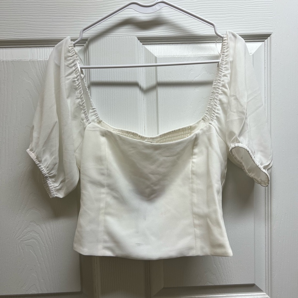 Elegant White Puff Sleeve Top